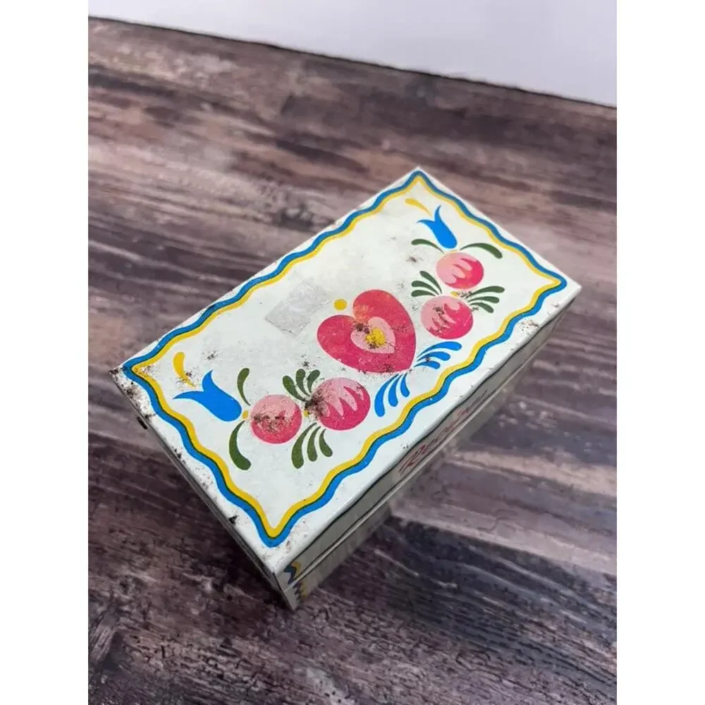 Vintage Ohio Art Metal Recipe Box Pennsylvania Dutch Folk Art Tin with Recipes